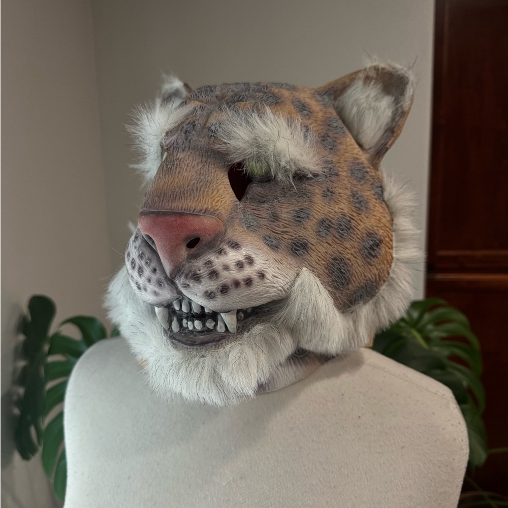 Realistic Leopard Big Cat Full Head Latex Mask Faux Fur Halloween Cosplay Adult
